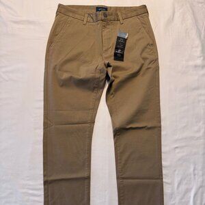 NWT Taylrd Men's 31x30 Slim Fit Tech Chino Pants in Desert Sand Khaki Tan